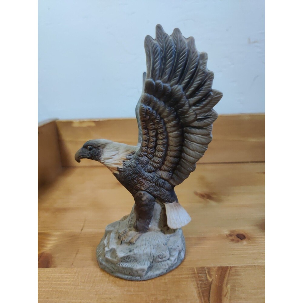 Royal Heritage Figurine Americana Birds in Flight 6.5" The American Eagle